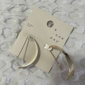 A new day earrings